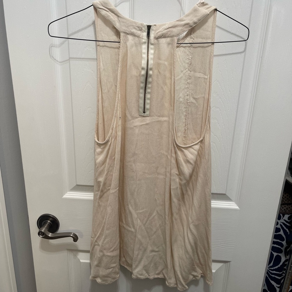 Knox Rose Cream Lace Detail Top - Picture 9 of 12